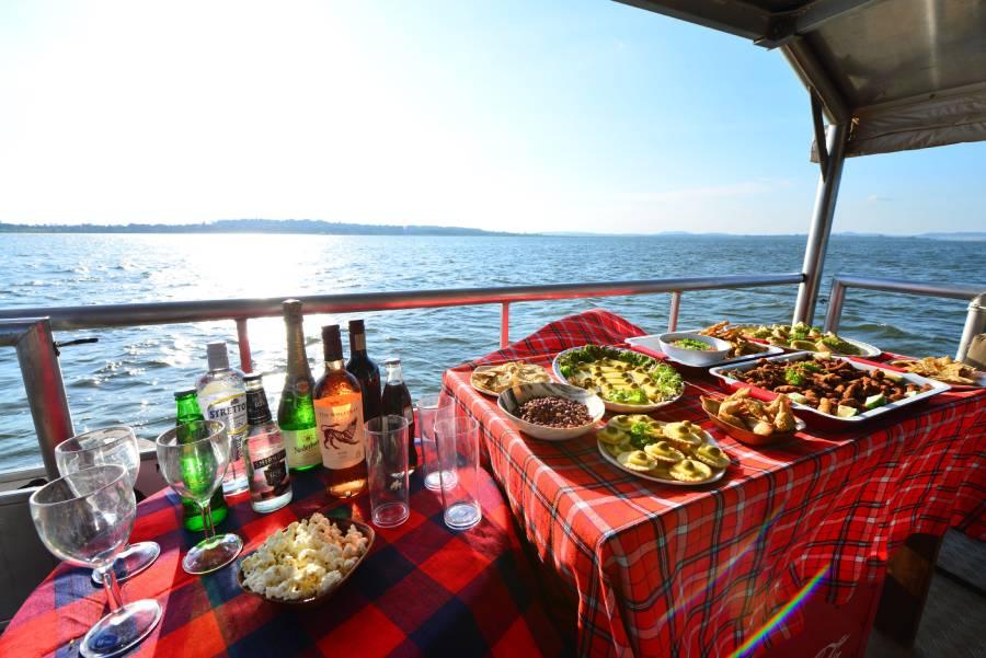 Lake Victoria boat cruise breakfast